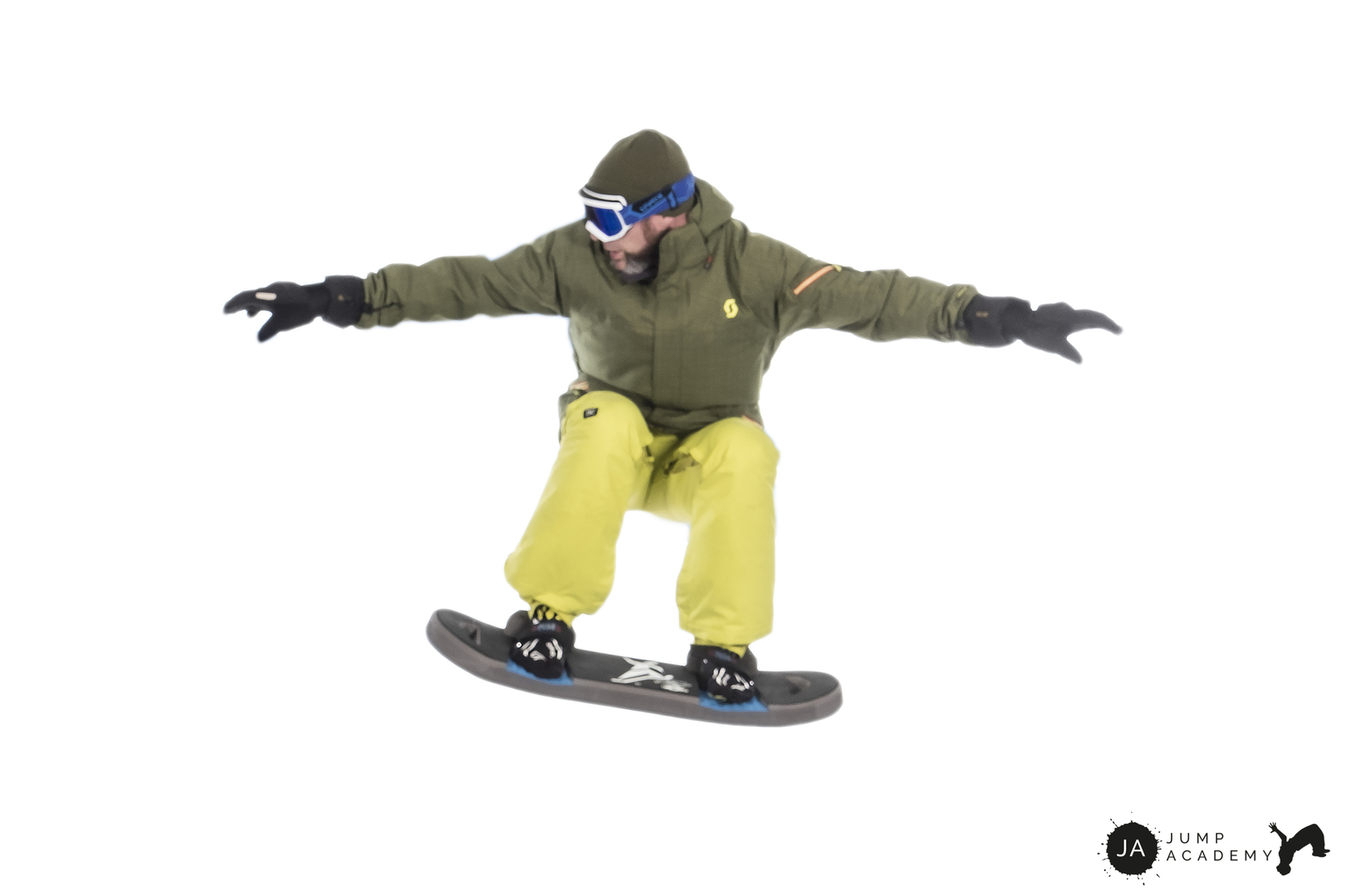 Set fotografico presso Jump Academy. Discipline: Cerchio e Tessuti aerei, Trampolino elastico